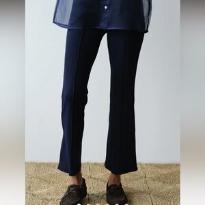 Donni Ribbed Kick Flare Navy XS